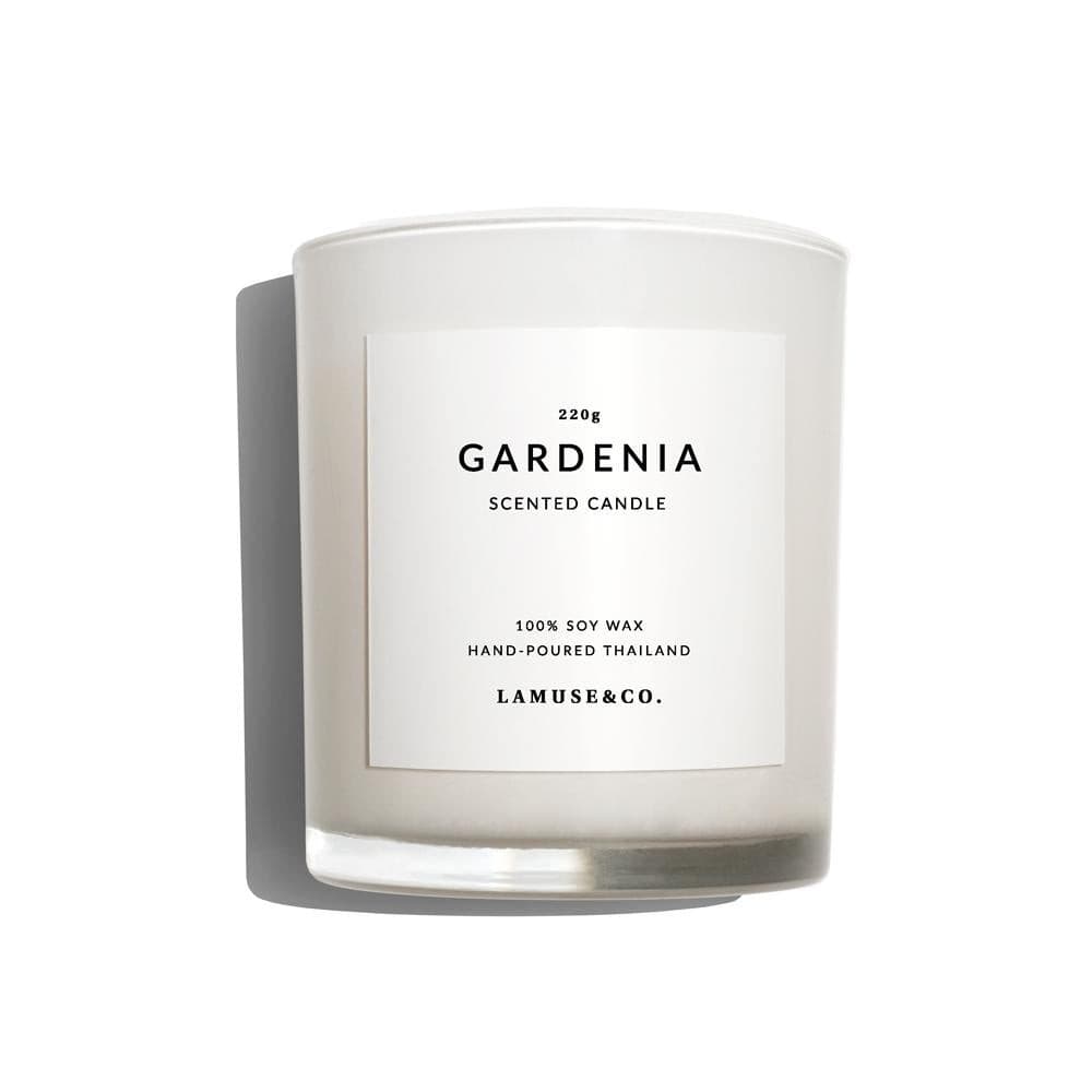 Gardenia Scented Candle 220g scented candle.